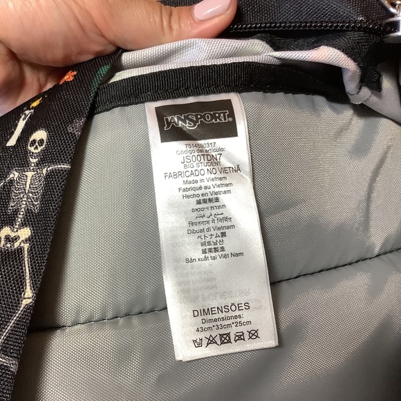 NWOT Jansport Day of the Dead Backpack - Picture 6 of 6